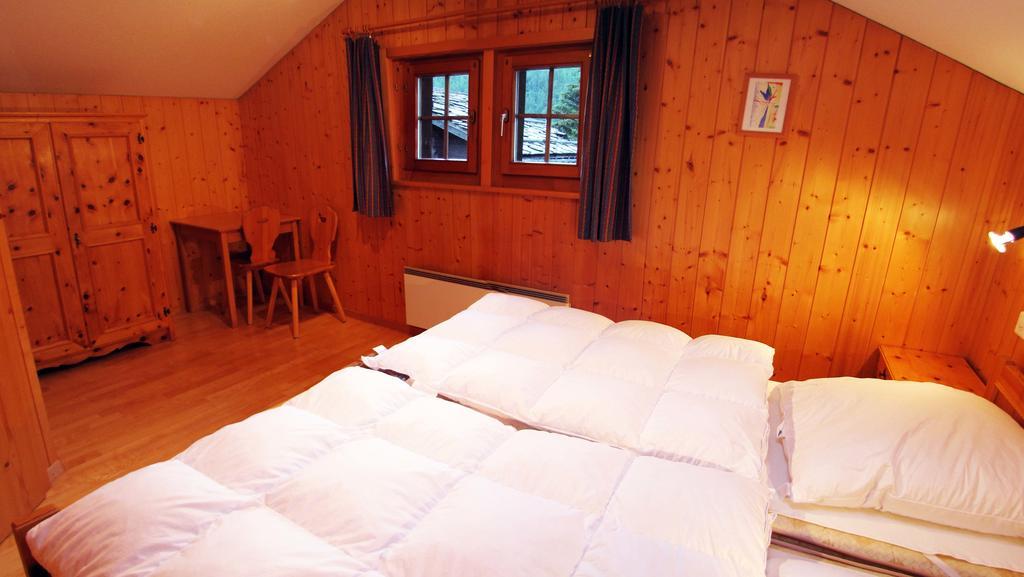 Chalet Heimeli Villa Saas-Fee Room photo